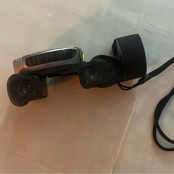 Bnox Sports Binoculars Pocket Size Big Screen View 7X - Picture 3 of 8